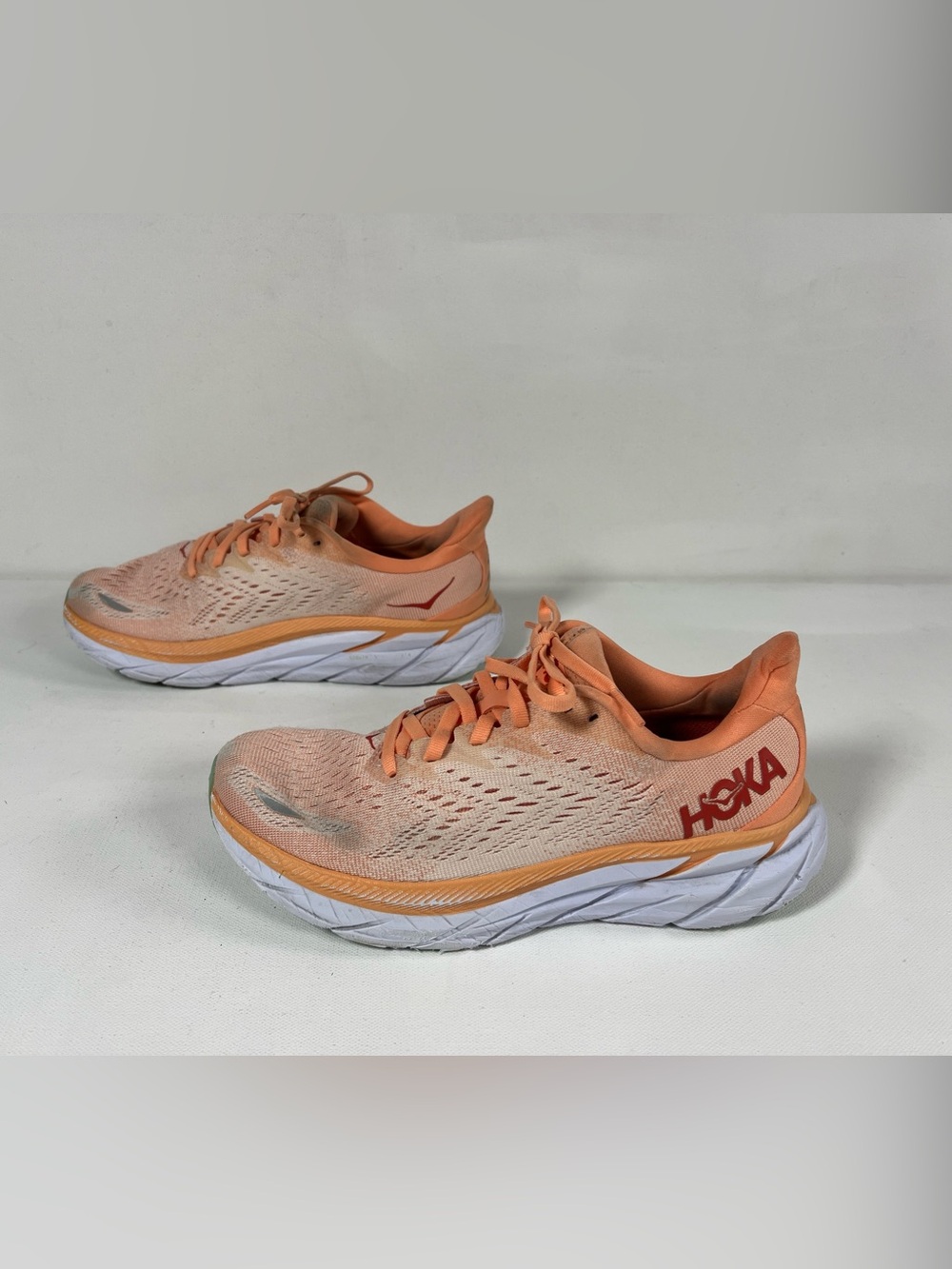 Hoka One One Clifton 8 Shoes Womens Size 6.5 Orange Running Sneakers 1119394